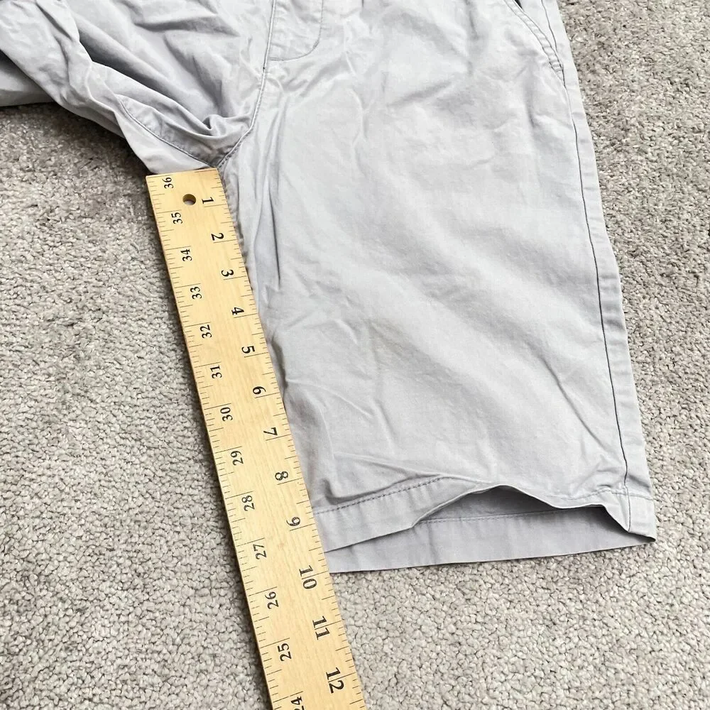 Old Navy Chino Shorts Boys Kids 14 Gray Flat Front Cotton Pockets Casual Outdoor